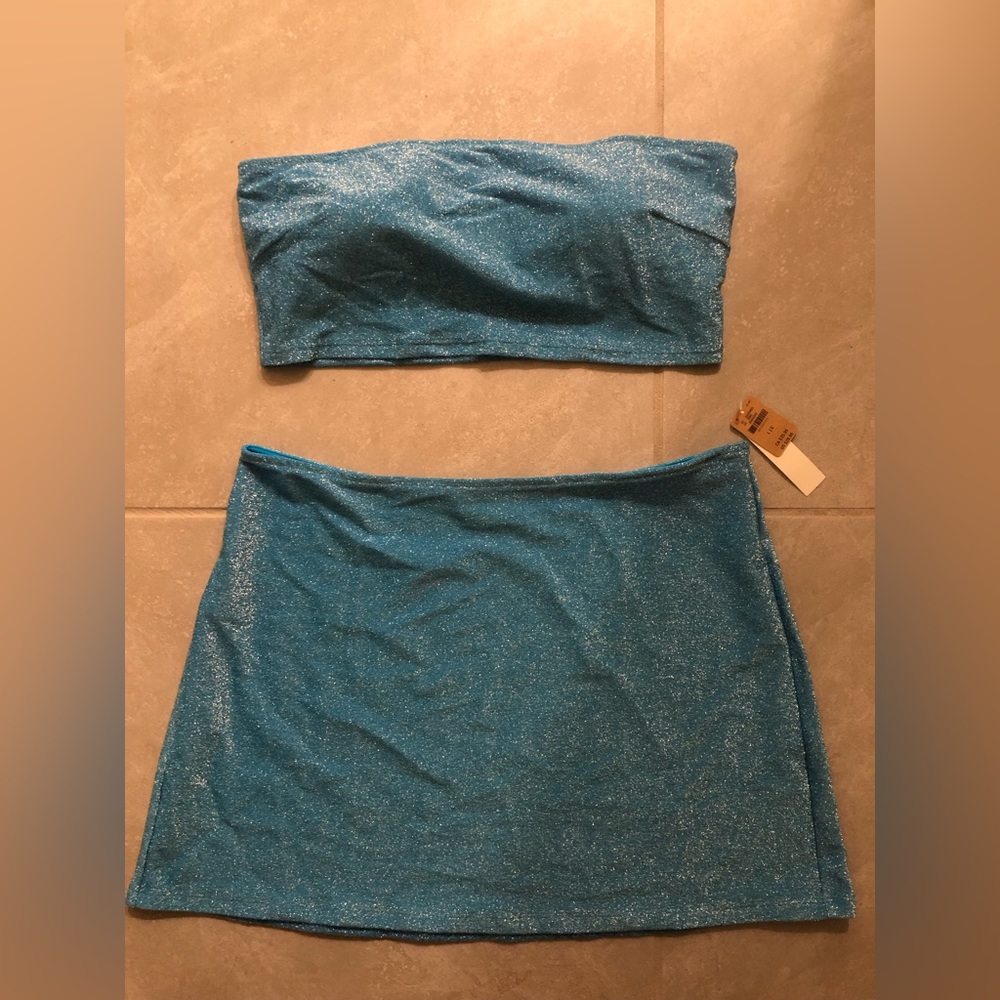 Victoria’s Secret Swim Top/Skirt Size Large